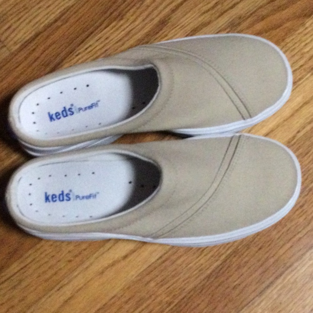 Solana denim canvas slip on Keds khaki women’s size 5